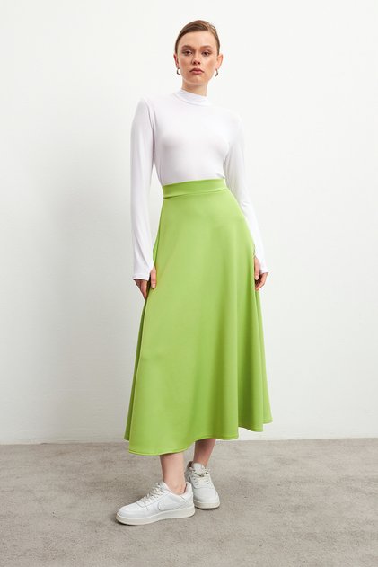 Women's Pistachio Green Shiny Puff Scuba Flared Skirt