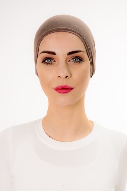 Practical Mink Color Bonnet with Snap Stitch