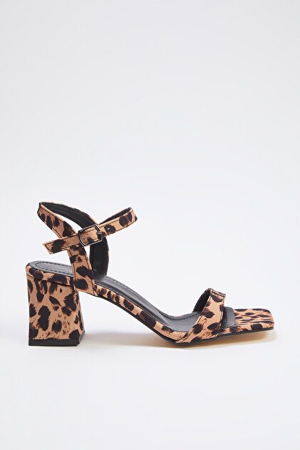 Trendyol Shoes Leopard Print Ankle Strap Square Toe Women's Block
