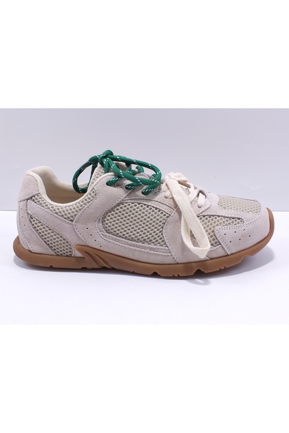 25Y371 File Rahat Sneaker