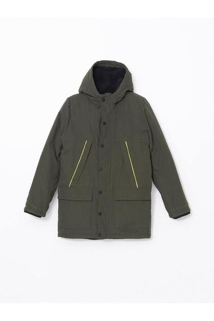 Hooded Boy's Coat (W4)