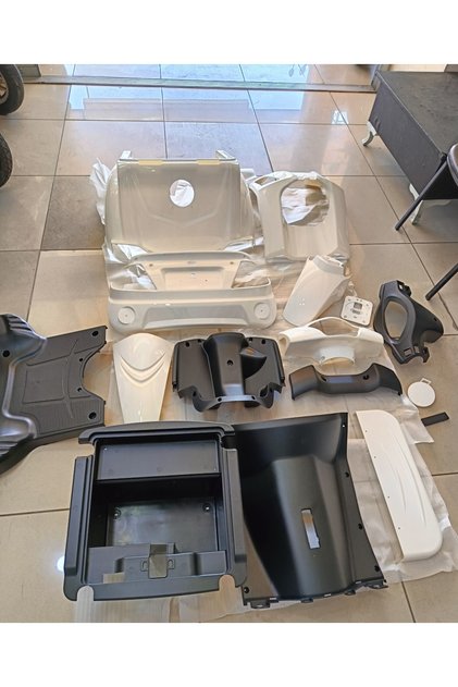 3 TEKERLEKLİ ELEKTRİKLİ MOTOR GRENAJ SETİ 16 PARÇA BEYAZ (TEK KİŞİLİK)