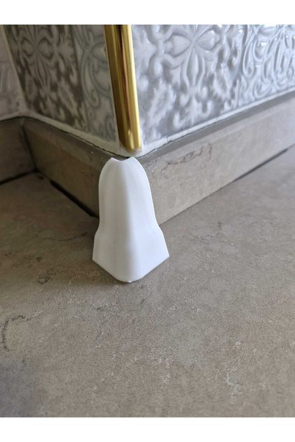 Parke Süpürgeliği Pratik Montajı İçin DIŞ KÖŞE BEYAZ Plastik Aparatı (6 cm Süpürgeliğe Uygun) 6 Ad.
