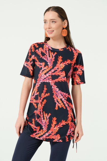 Swimsuit with Skirt Gather Half Sleeve Half Covered