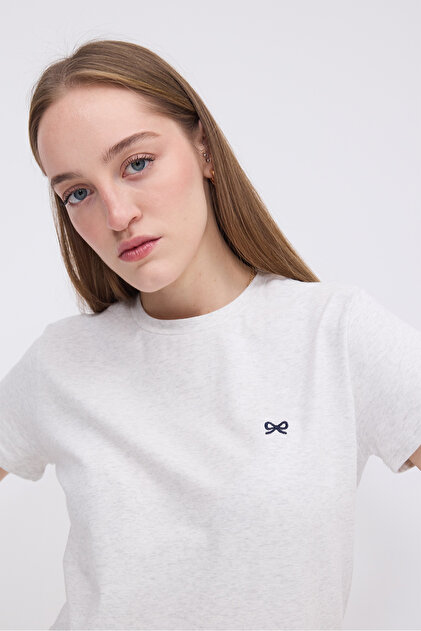 Addax Kurdele İşlemeli T-shirt P1717 - Fiyatı, Yorumları