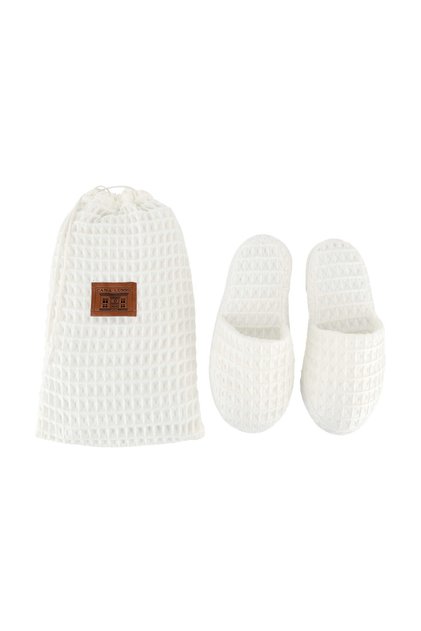 Wafle Patterned Slippers with Carrying Bag