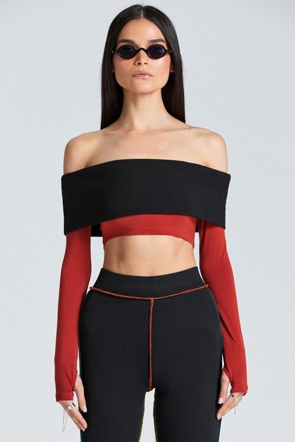 1962 Madonna Neckline Black Sleeves Tile Crop