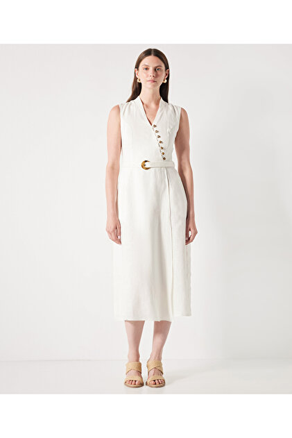 Linen dress with button accessories