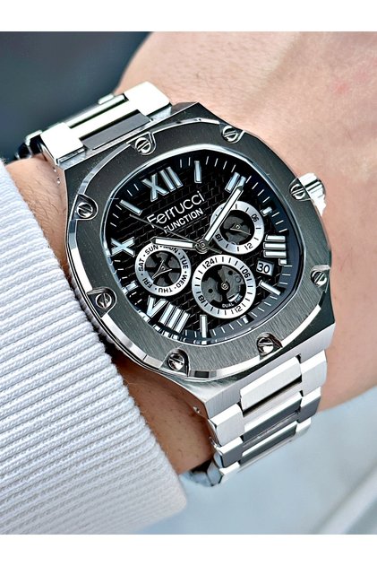 Functional silver color waterproof steel band men's wristwatch
