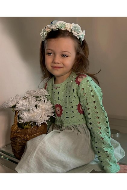 Muslin Strain Detailed Dress