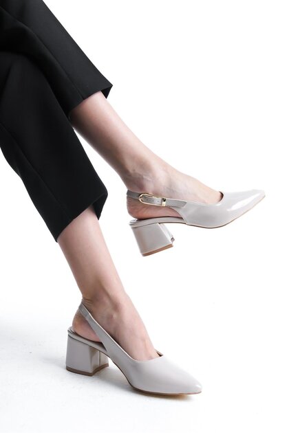 Beige Patent Leather Gold Buckle Detailed Women's Thick Heeled Shoes