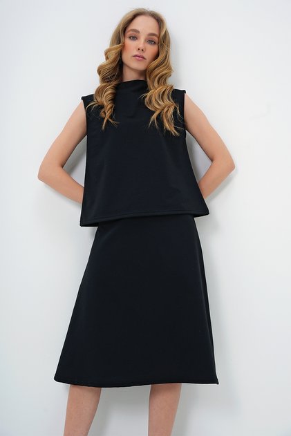 Women's Black Stand Collar Sleeveless Blouse Skirt Suit Alc-X13485
