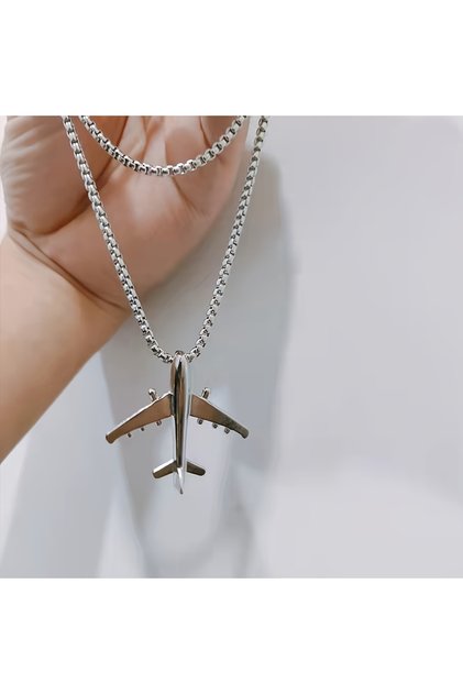 Uçak Kolye - Hediye Gökyüzü Aşıklarına Özel: Pilot Kolye ile Havalara Uçun! Pilot Olacak Çocuk