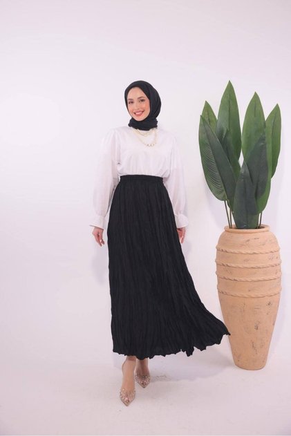 تنورة طويلة نسائية ذات ثنيات متجعدة - أسود