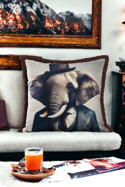 Elephant Patterned Luxury Decorative Animal Figure Fringed Avant-Garde Velvet Throw Pillow Case Artistic Design