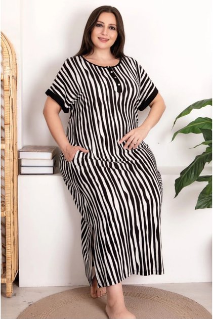 Black and White Striped Short Sleeve Dress