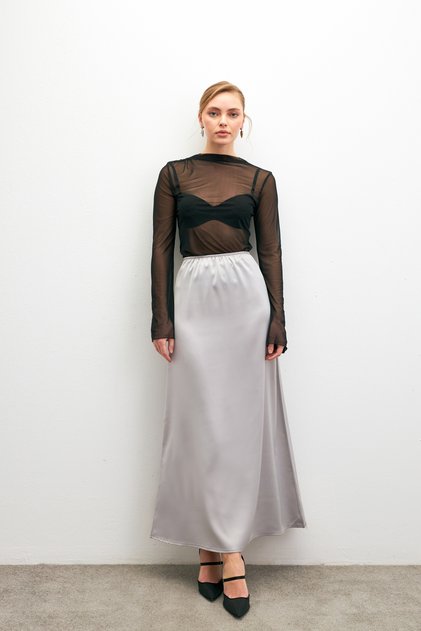 Women's Gray Elastic Waist Flowy Satin Flared Skirt