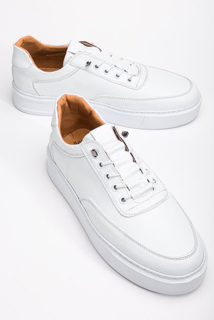 Men's White Daily Ultra Comfortable Stitched Lightweight Eva Sole Walking Guaranteed Sports Shoes Sneakers