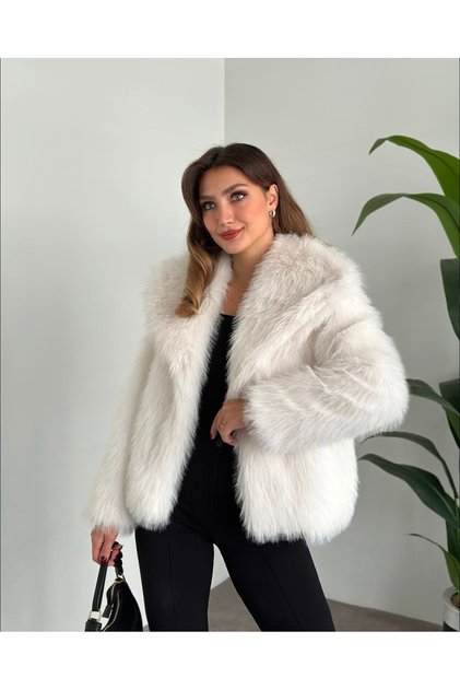 Jachetă Zr Model din blană artificială premium, albă