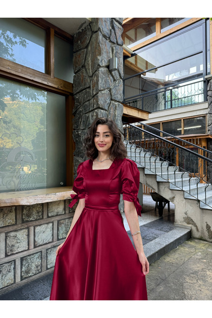Rochie Dream din satin, bordo