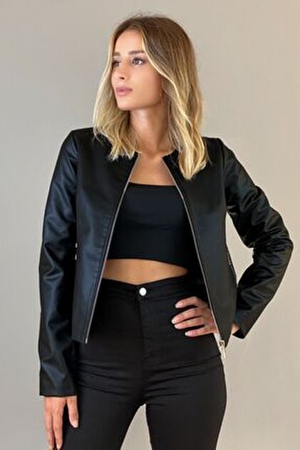 Sense Pocket Detail Zippered Cropped Leather Jacket | Ckt36473