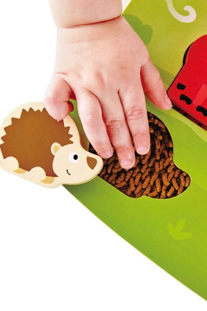 Puzzle texturat cu animale din pădure /