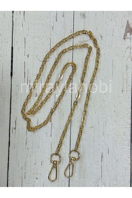 Thin Metal Chain Gold Model 2