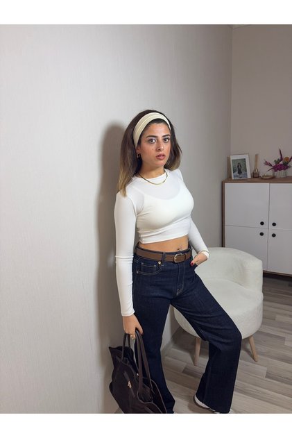Koyu mavi jean