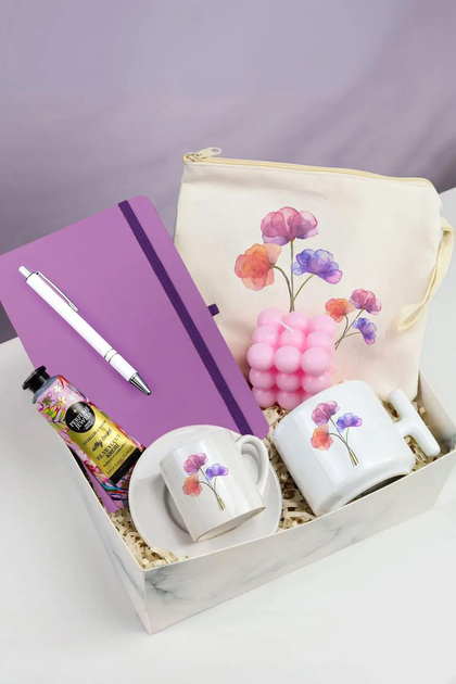 Mor Defter & Kalem & Çanta & Kupa & Fincan & Mum & El Kremi Hediye Seti