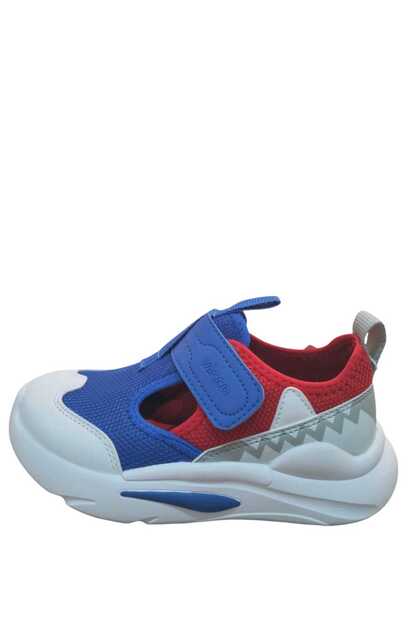 Children's Sports Shoes - School and Crescent Canga