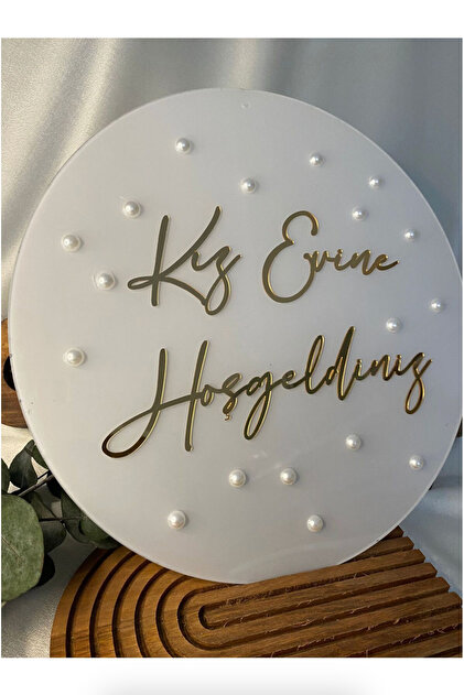 estölye Kız Evine Hoşgeldiniz Ahşap Pleksi Yazılı Kapı Süsü