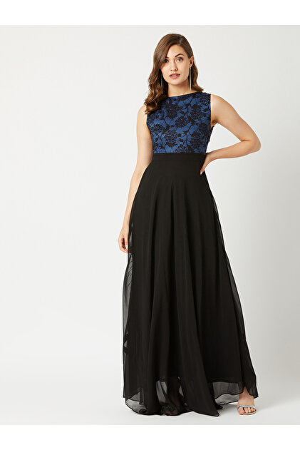 Miss Chase By Styli Lace Yoke Sleeveless A-Line Maxi Dress- Trendyol