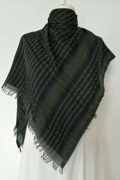 Cotton Puchsia, pouch, shawl with a loin