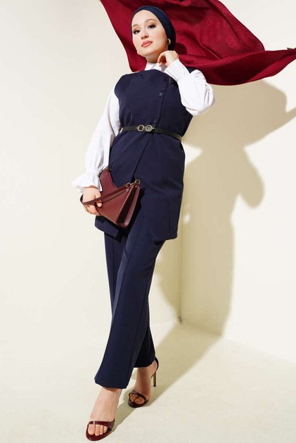 Women's Cross Mini Buttoned Vest with Belt Double Set