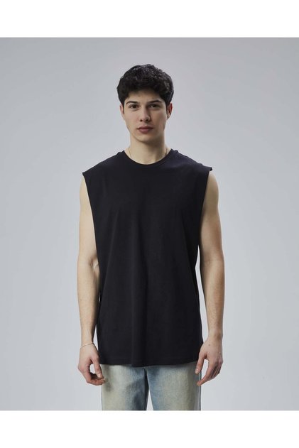 Erkek Siyah Oversize Kolsuz Askılı Tişört