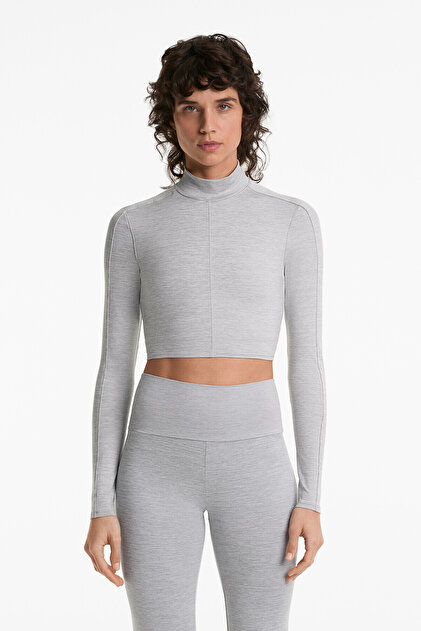 Oysho Comfortlux Long Sleeve Turtleneck Crop T-Shirt- Trendyol