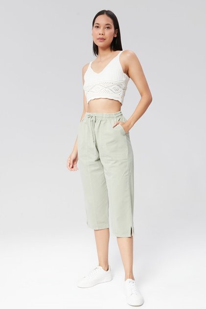 Women's Light Green Relaxed Fit Cotton Capri - Linen, Front Stitched, Slit Monaha