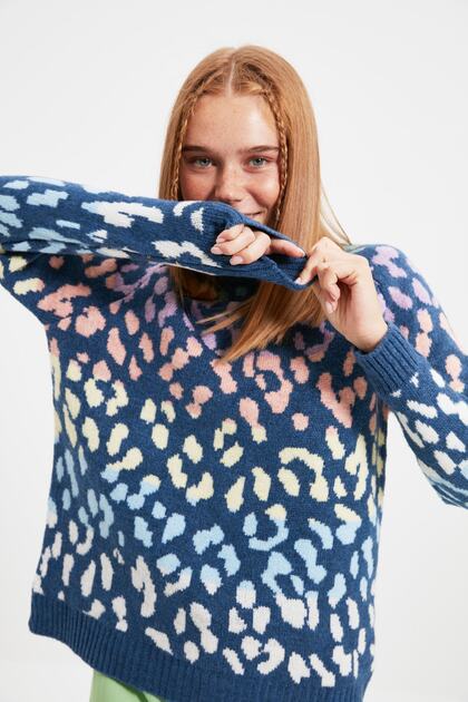 Indigo Soft Textured Leopard Pattern Knitwear Sweater Twoaw22Kz0427