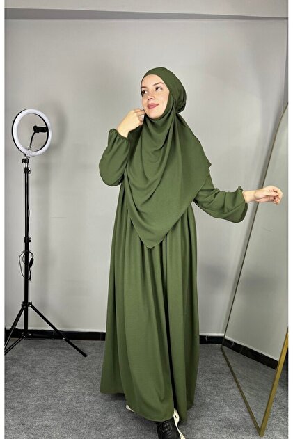 like a lady dress Mossman