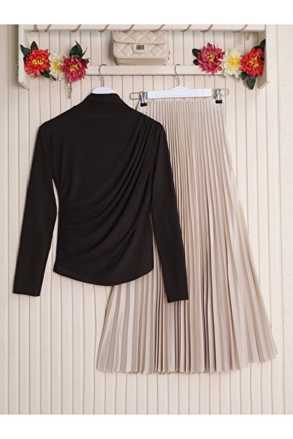 Modamorfo Half Neck Gathered Sandy Blouse- Trendyol