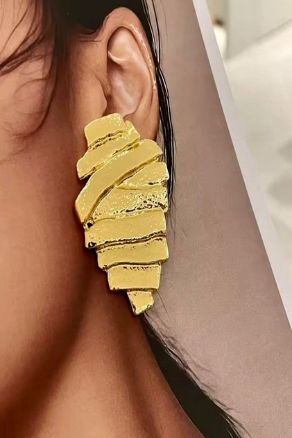 Women's Earrings Irregular Strip Model 5 cm Earrings