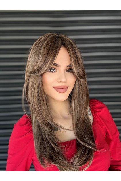 Röfleli Vip Katlı Kesimli Özel Peruk Model