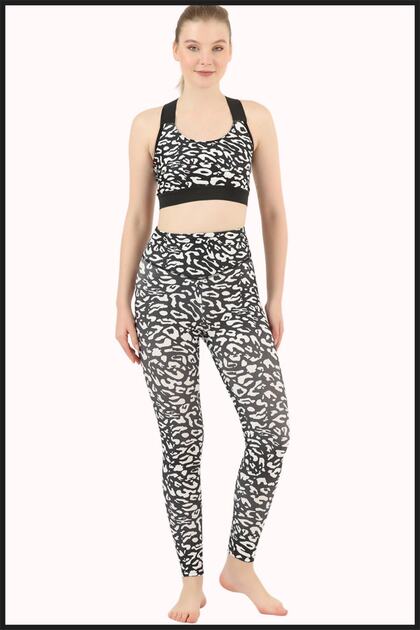 Women's Leggings High Waist Recovery Black Leopard Digital Printed Comfortable & Stylish Model