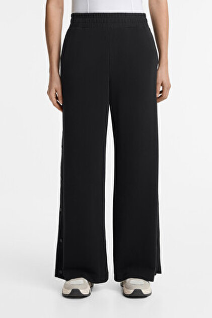 Haqiqiy ruscha uy qurilishi porno fotosuratlarini qayerdan topsam boladi? Hammomlarda xususiy porno suratga olish