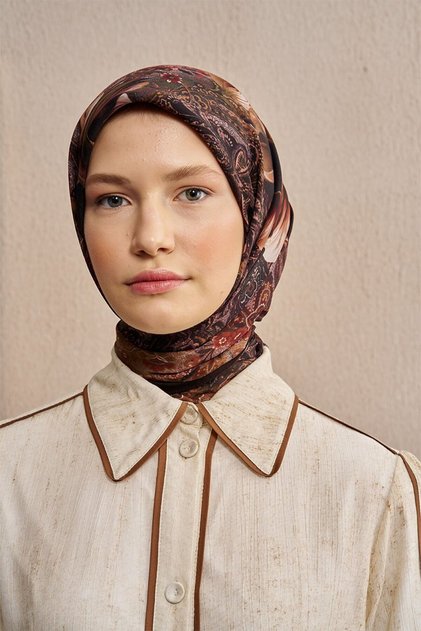 مجموعة رؤية الفن وشاح Velmora البني