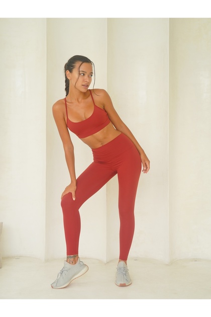 Fold Covered Sports Claret Red Crop