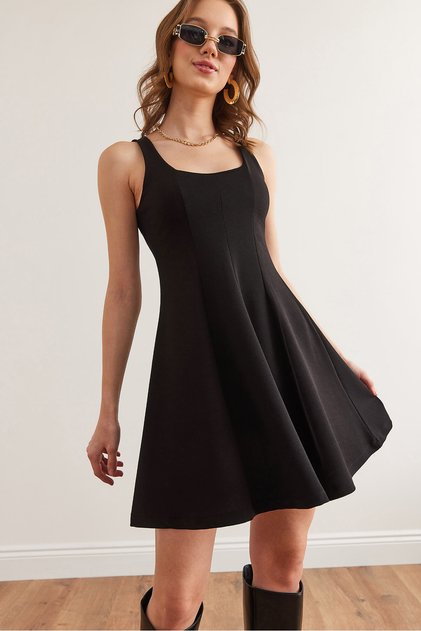Women's Black U Neck Piece Trend Mini Flared Dress Elb- 19002349