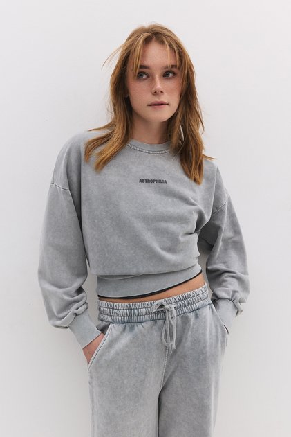 Kadın Sloganlı Sweatshirt Soluk Efektli Yıkamalı Bisiklet Yaka
