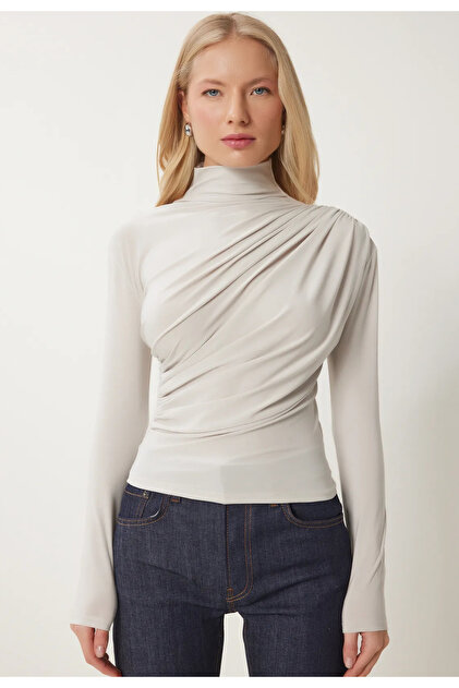 Blouse with Drape