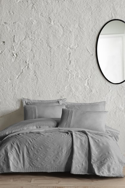 Tiara Double Pique Duvet Cover Set